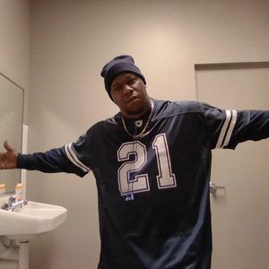 Meet your Posher, Derick